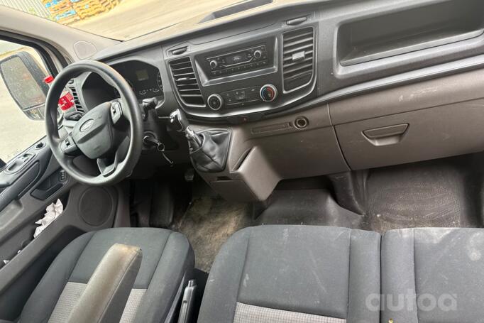 Ford Tourneo Custom 1 generation [restyling] Minivan