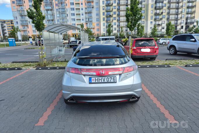 Honda Civic 8 generation [restyling] Hatchback 5-doors