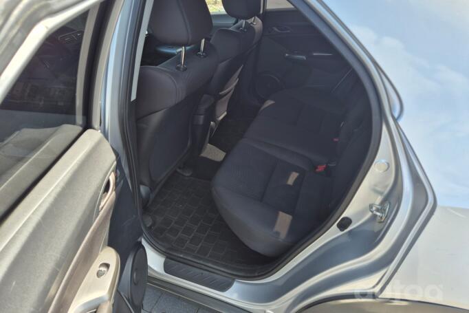 Honda Civic 8 generation [restyling] Hatchback 5-doors