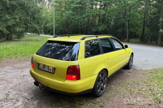 Audi A4 B5 Avant wagon 5-doors
