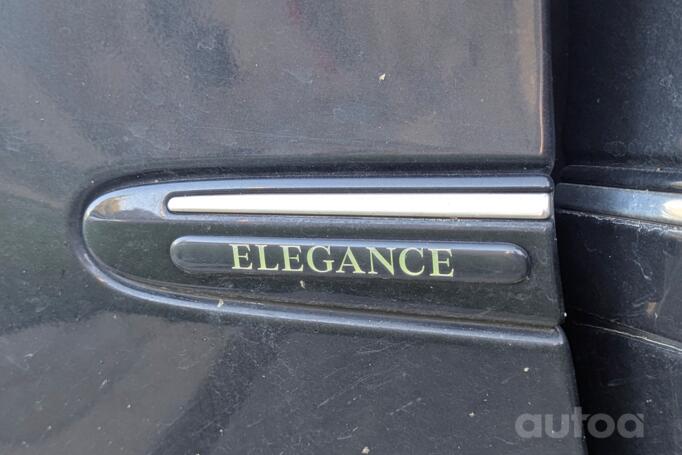 Mercedes-Benz E-Class W211 Sedan
