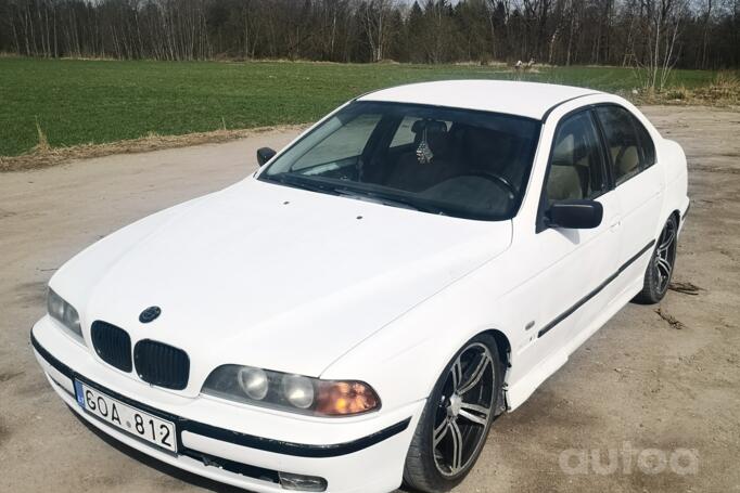 BMW 5 Series E39 Sedan 4-doors