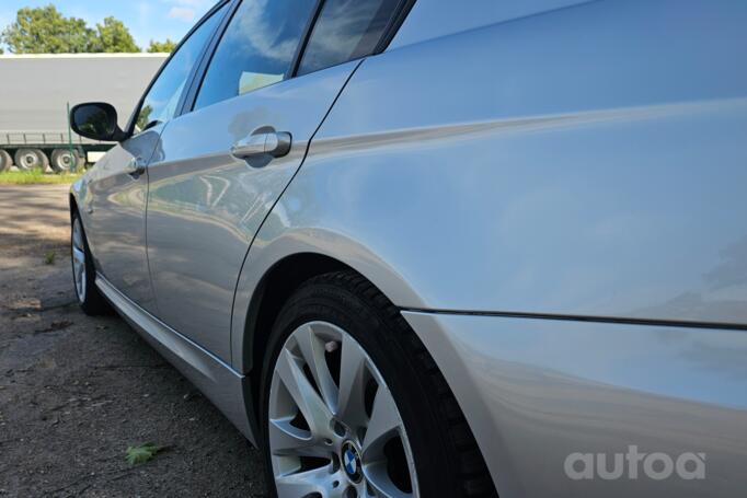 BMW 3 Series E90/E91/E92/E93 [restyling] Sedan