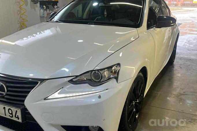 Lexus IS XE30 Sedan 4-doors