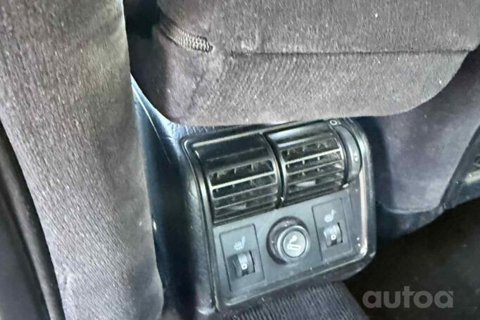 Audi 100 4A/C4 Sedan