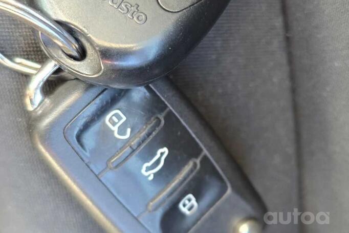 Volkswagen Golf 6 generation Hatchback 5-doors