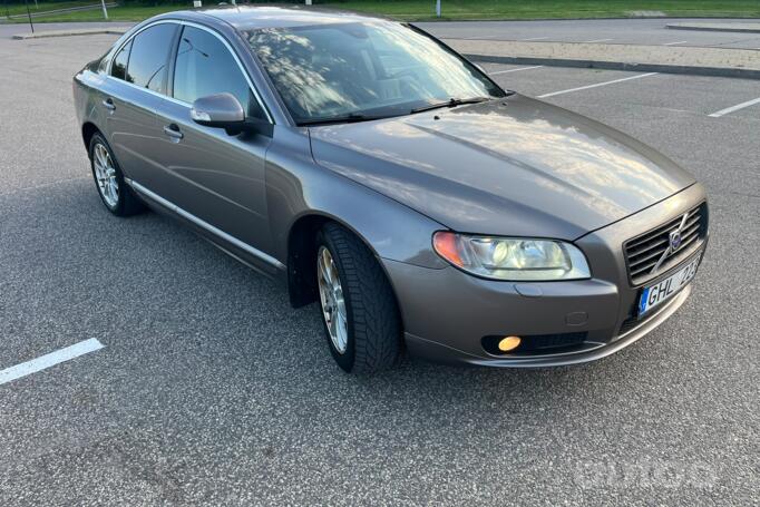 Volvo S80 2 generation Sedan