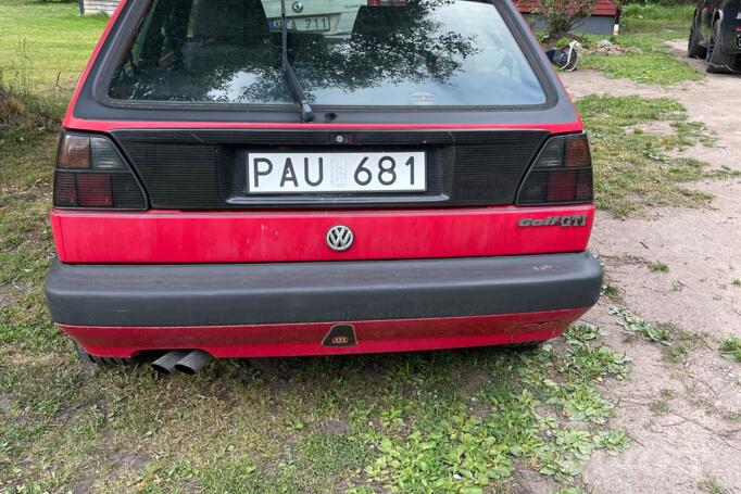 Volkswagen Golf GTI 2 generation