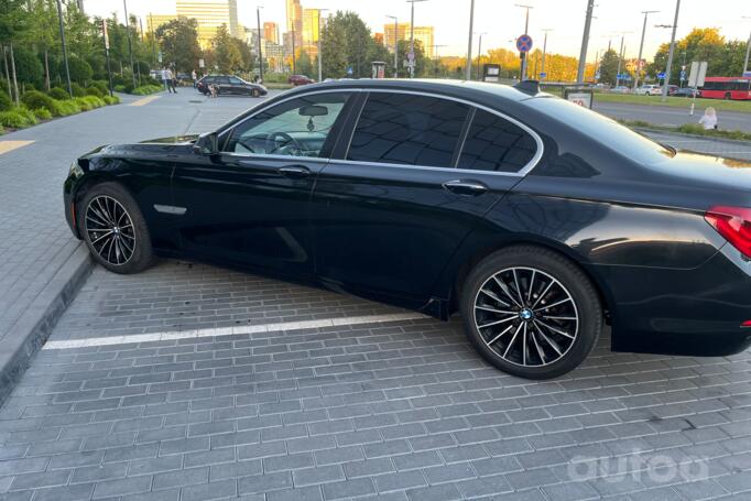 BMW 7 Series F01/F02 [restyling] Sedan