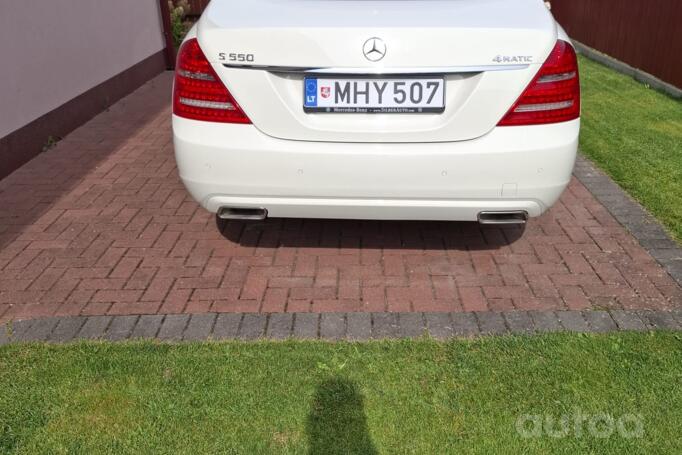 Mercedes-Benz S-Class W221 Sedan Long