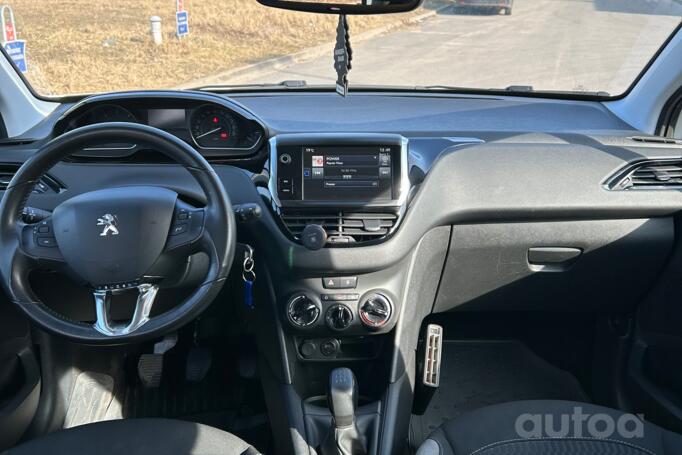 Peugeot 208 1 generation [restyling]