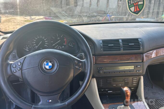 BMW 5 Series E39 Touring wagon