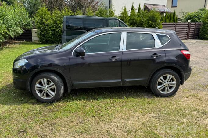 Nissan Qashqai 1 generation Crossover 5-doors