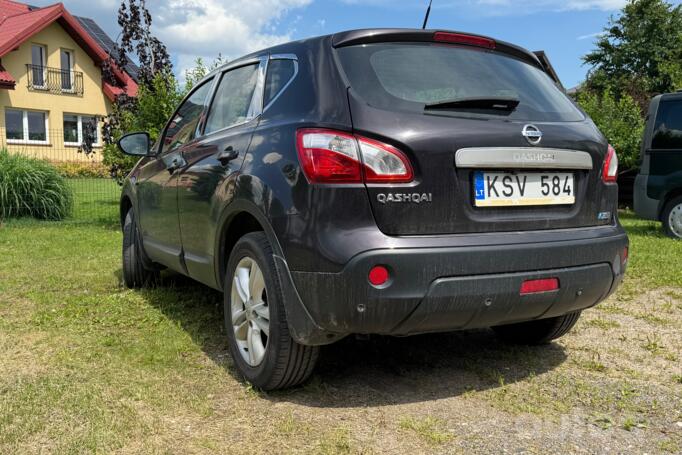 Nissan Qashqai 1 generation Crossover 5-doors