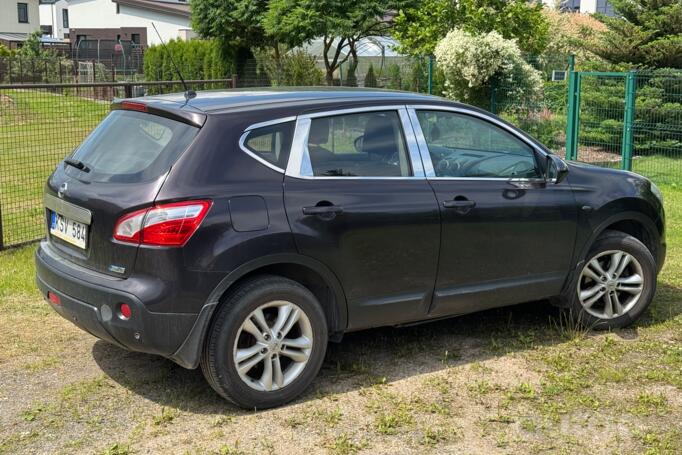 Nissan Qashqai 1 generation Crossover 5-doors