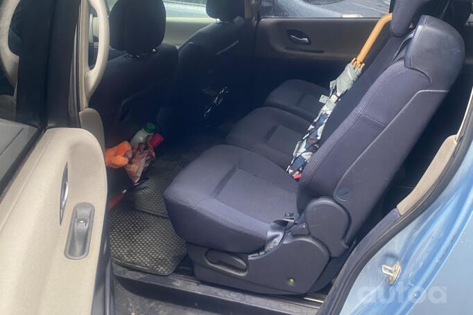 Renault Espace 4 generation Grand minivan 5-doors