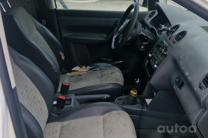 Volkswagen Caddy 3 generation [restyling] Cross minivan 4-doors