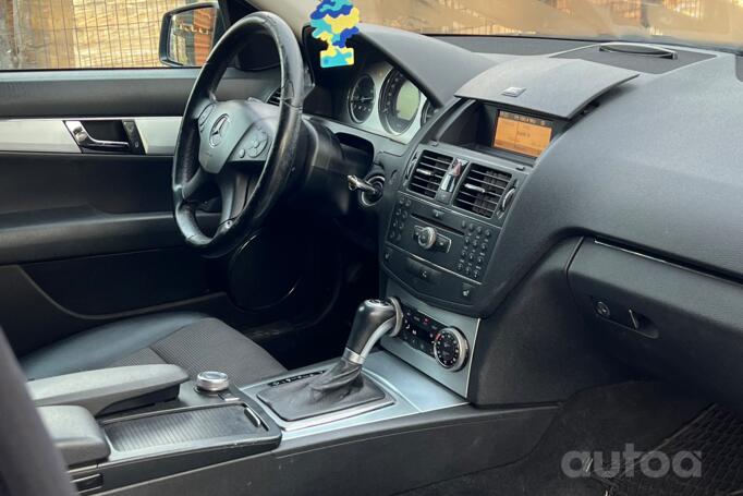 Mercedes-Benz C-Class W204/S204 wagon 5-doors