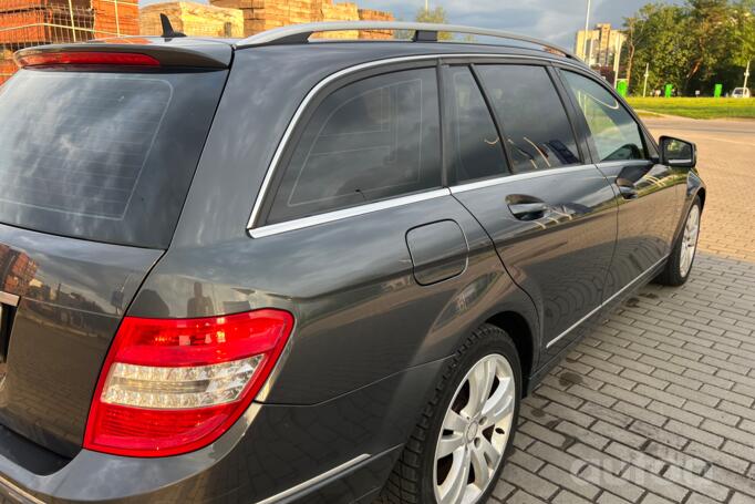Mercedes-Benz C-Class W204/S204 wagon 5-doors