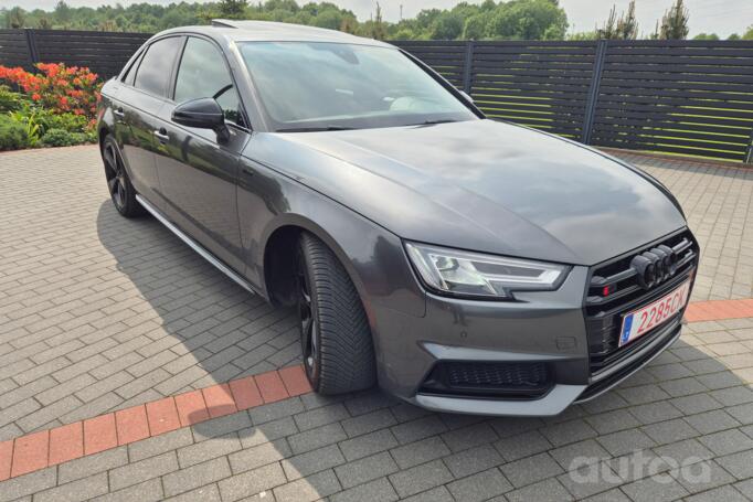 Audi S4 B9 Sedan