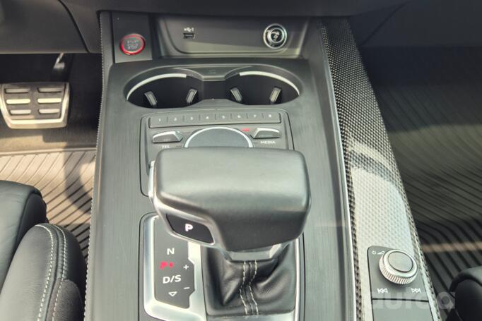 Audi S4 B9 Sedan