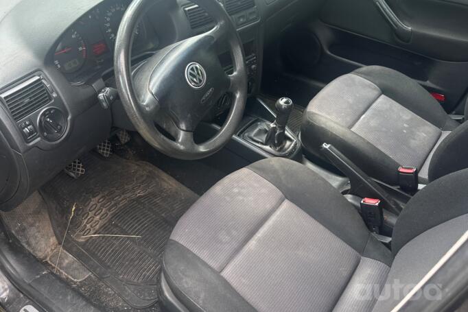 Volkswagen Golf 4 generation Hatchback 5-doors