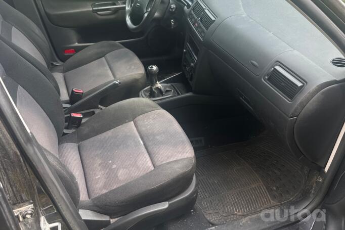 Volkswagen Golf 4 generation Hatchback 5-doors