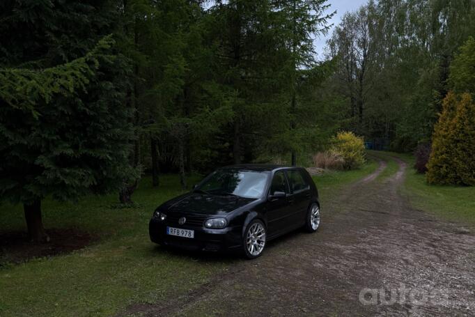 Volkswagen Golf GTI 4 generation