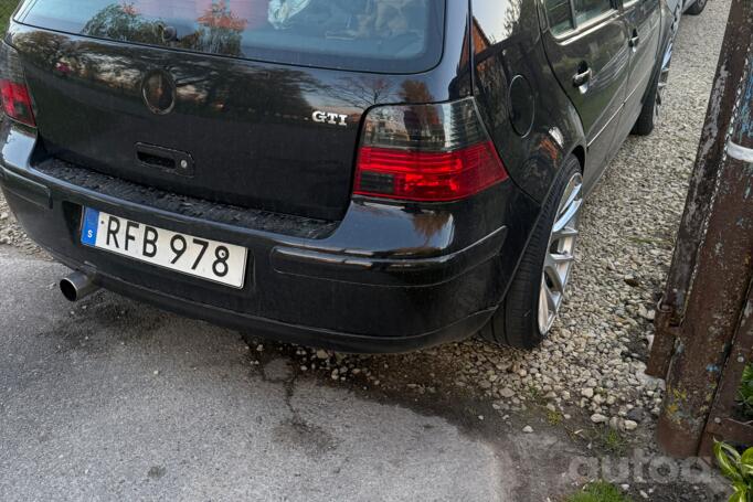 Volkswagen Golf GTI 4 generation