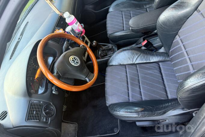 Volkswagen Golf GTI 4 generation