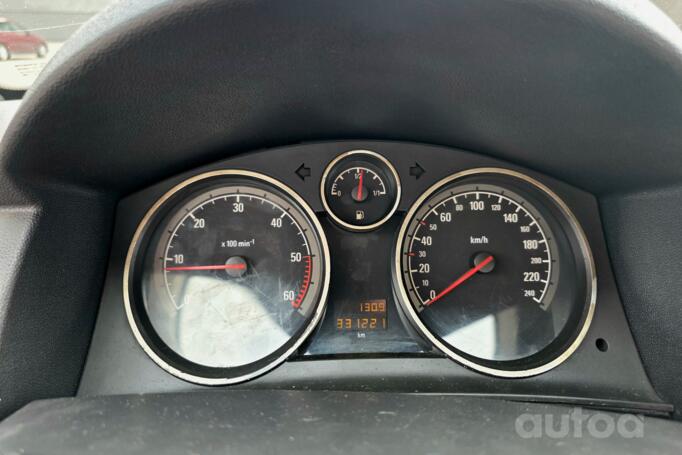 Opel Astra H Hatchback