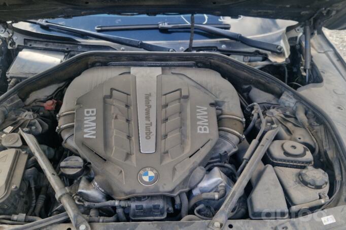 BMW 7 Series F01/F02 [restyling] Sedan