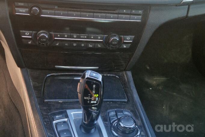 BMW 7 Series F01/F02 [restyling] Sedan