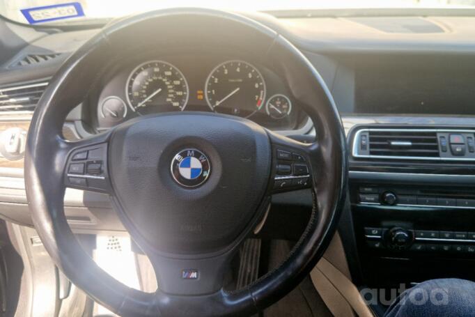 BMW 7 Series F01/F02 [restyling] Sedan