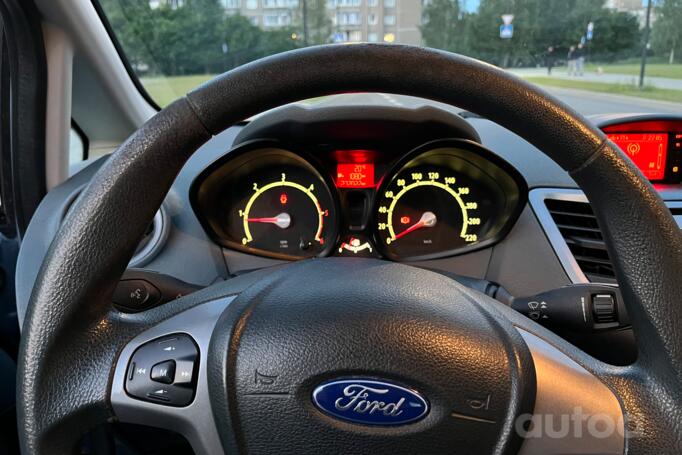 Ford Fiesta 5 generation [2th restyling] Hatchback