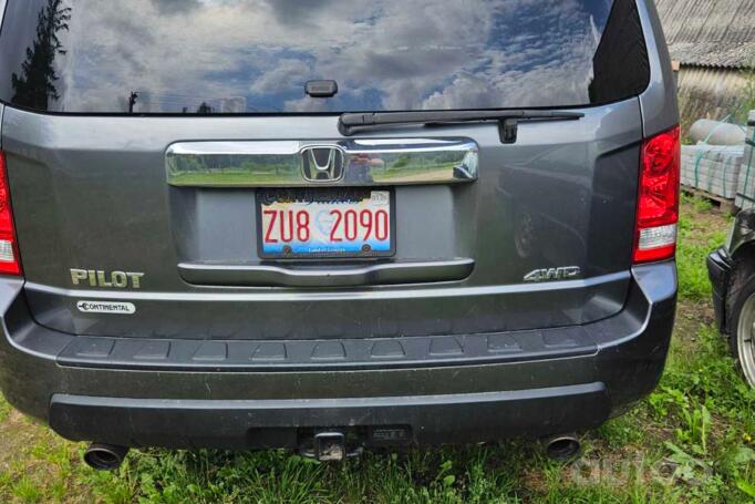 Honda Pilot 2 generation Crossover