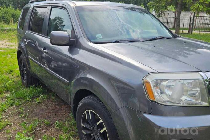 Honda Pilot 2 generation Crossover