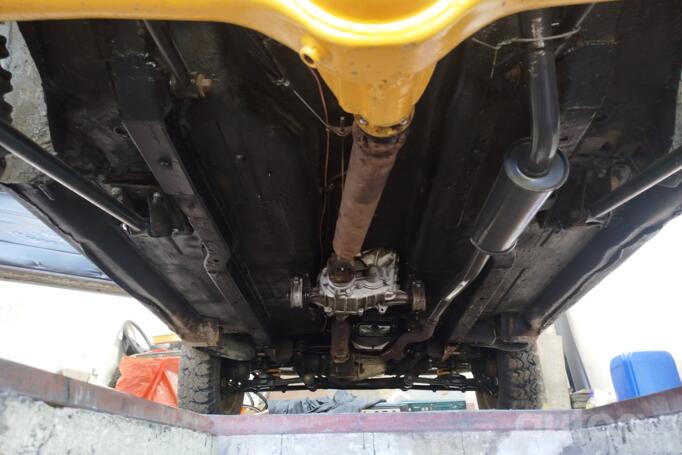 LADA (VAZ) 2121 (4x4)