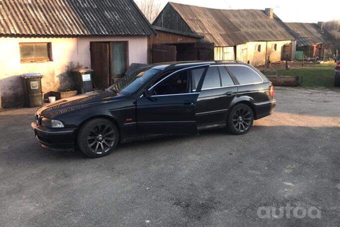BMW 5 Series E39 Touring wagon