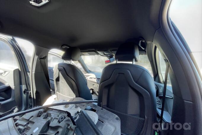 BMW 1 Series F40 (3 generation) Hatchback 5 doors