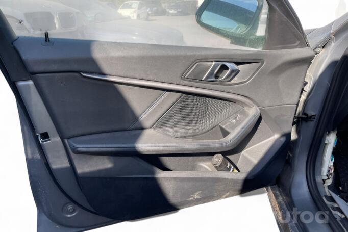 BMW 1 Series F40 (3 generation) Hatchback 5 doors