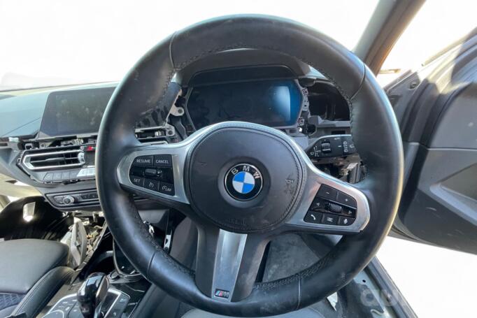 BMW 1 Series F40 (3 generation) Hatchback 5 doors