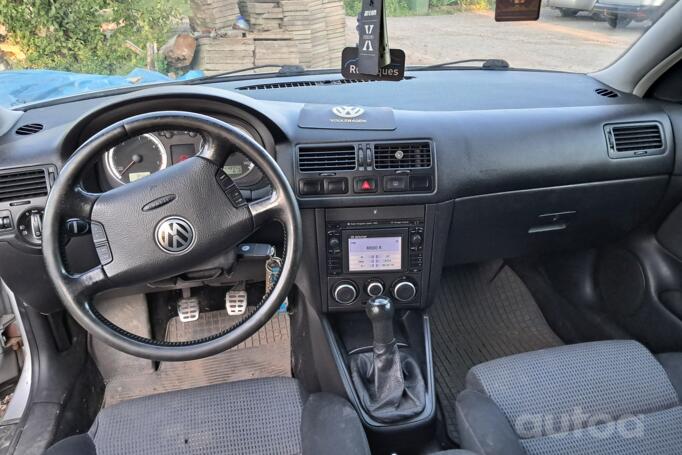 Volkswagen Golf 4 generation Hatchback 5-doors