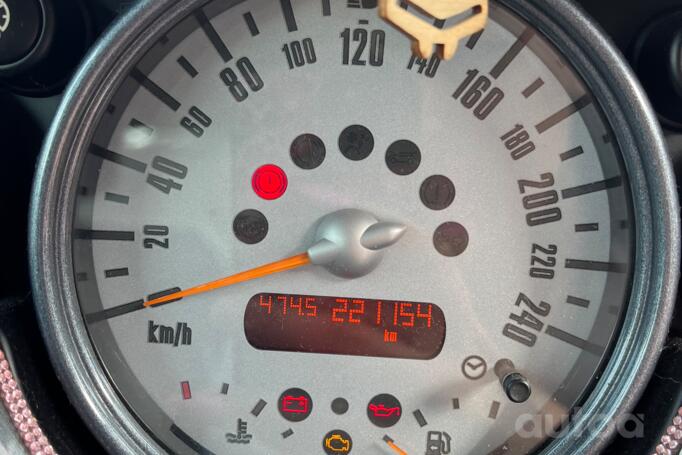 Mini One R50 [restyling] Hatchback