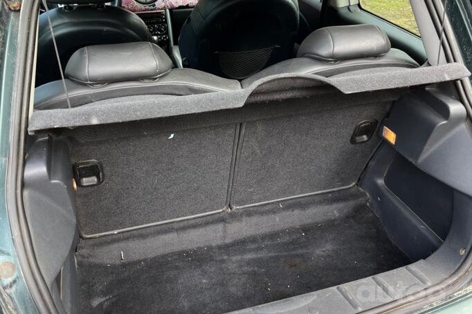 Mini One R50 [restyling] Hatchback
