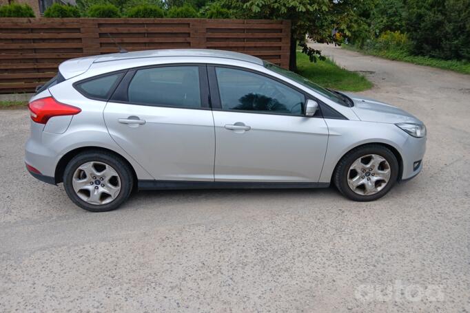 Ford Focus 4 generation Hatchback