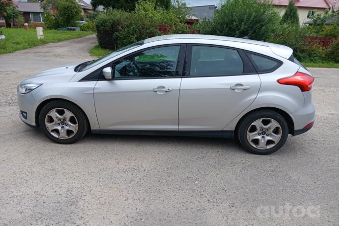 Ford Focus 4 generation Hatchback