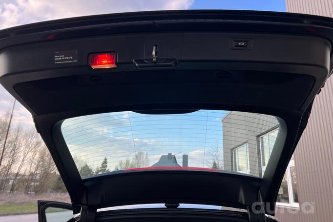 BMW 5 Series F07/F10/F11 [restyling] Touring wagon