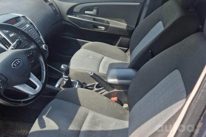 Kia Cee'd 1 generation [restyling] SW wagon