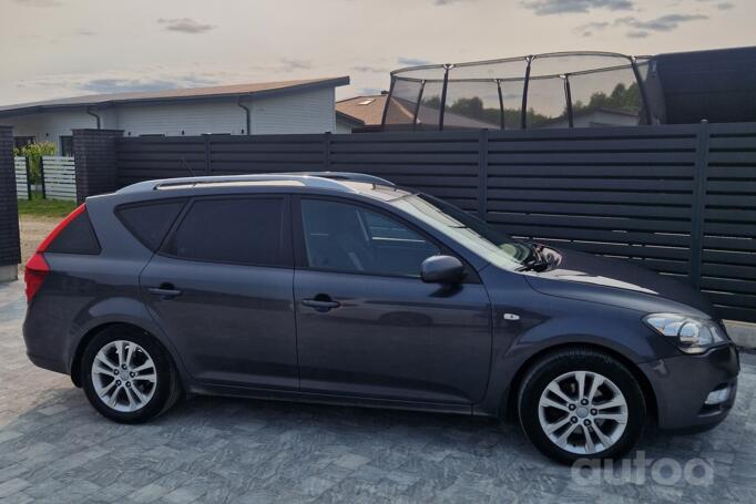Kia Cee'd 1 generation [restyling] SW wagon